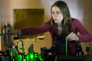 Physicists Awarded Hertz Thesis Prize for Developing Biological Tools
