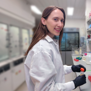 Hertz Fellow Becca Carlson Uses AI to Identify New Drug Targets on Human Cells